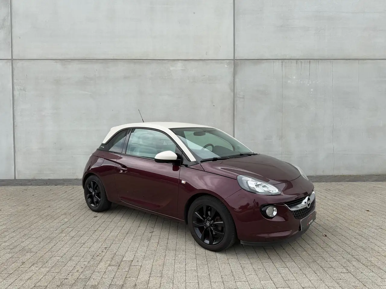 Opel Adam